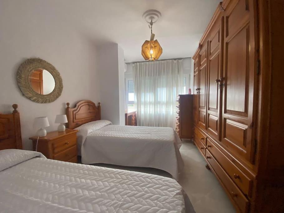 Funcional Piso 4 Dormitorios Frente A Santa Justa 세비야 외부 사진